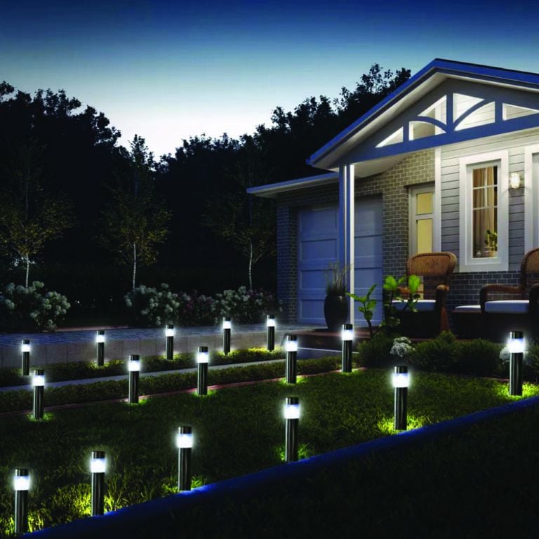 SolarBurda 3W Solar Uzun Metal Çim Armatürü